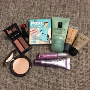 Random assortment of make up samples!